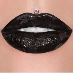 SALEEEE✨💄 JEFFREE STAR COSMETICS
Supreme Gloss (F***ING FREAK)